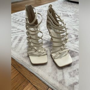 Vince Camuto Off White sandals